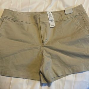 Brand:New York & Co. Hampton 4” shorts, Size:8, Color:Beige